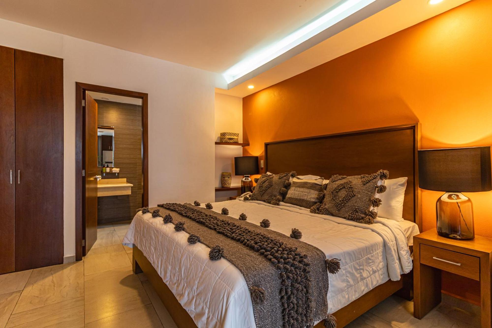 The Paramar Beachfront Boutique Hotel With Breakfast Included - Downtown Malecon Puerto Vallarta Exteriör bild