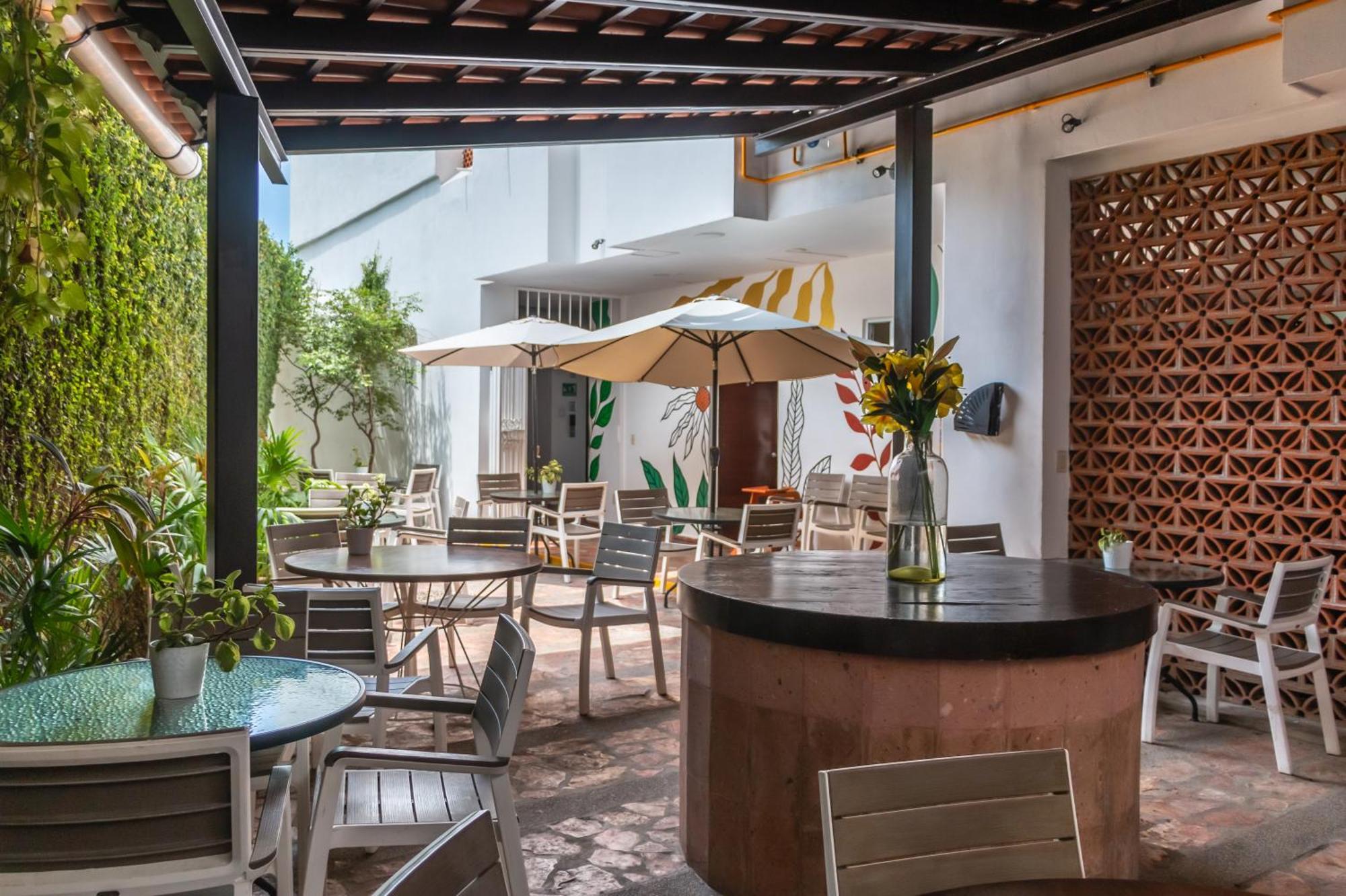 The Paramar Beachfront Boutique Hotel With Breakfast Included - Downtown Malecon Puerto Vallarta Exteriör bild